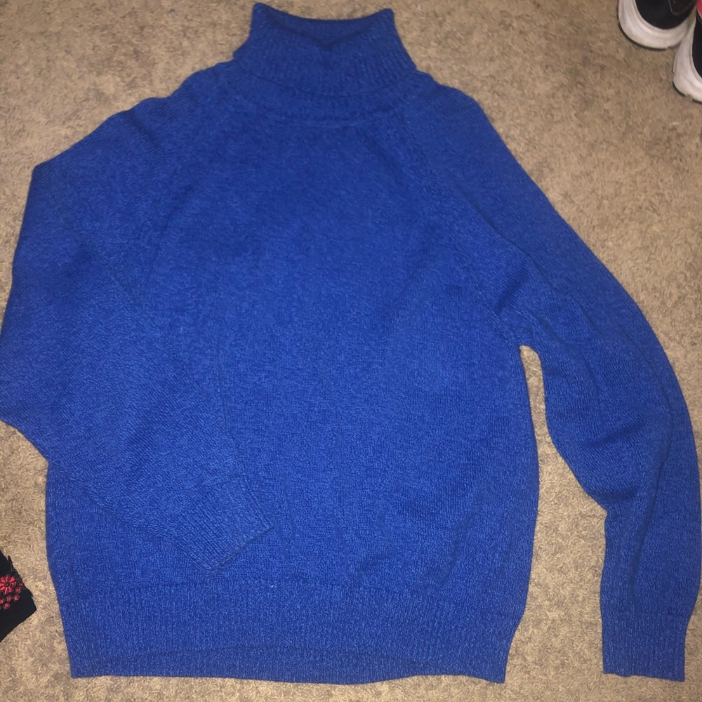Blue turtle neck sweater XL